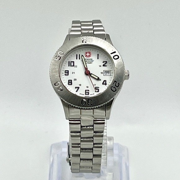 Vintage 90’s Wenger Swiss Military Round White Silver tone Ladies Watch Working - Picture 4 of 9